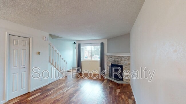 Photo - 1297 Vondelpark Dr