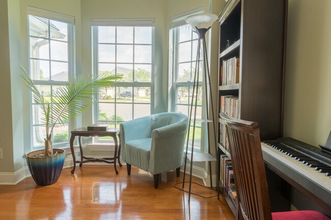 Photo - 5306 Mulholland Dr