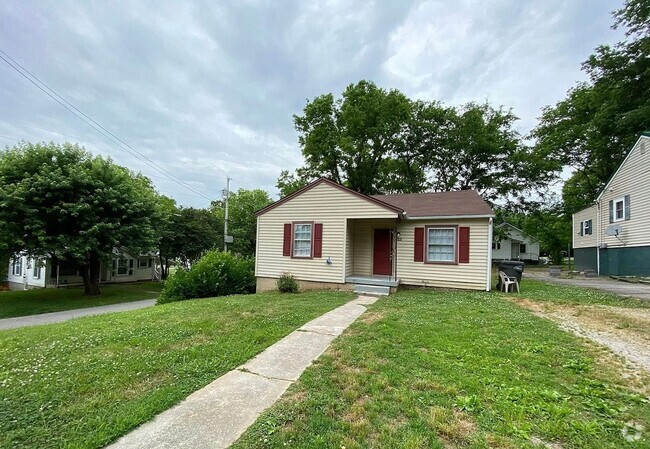 Building Photo - 2 Bed, 1 Bath house in Columbia!