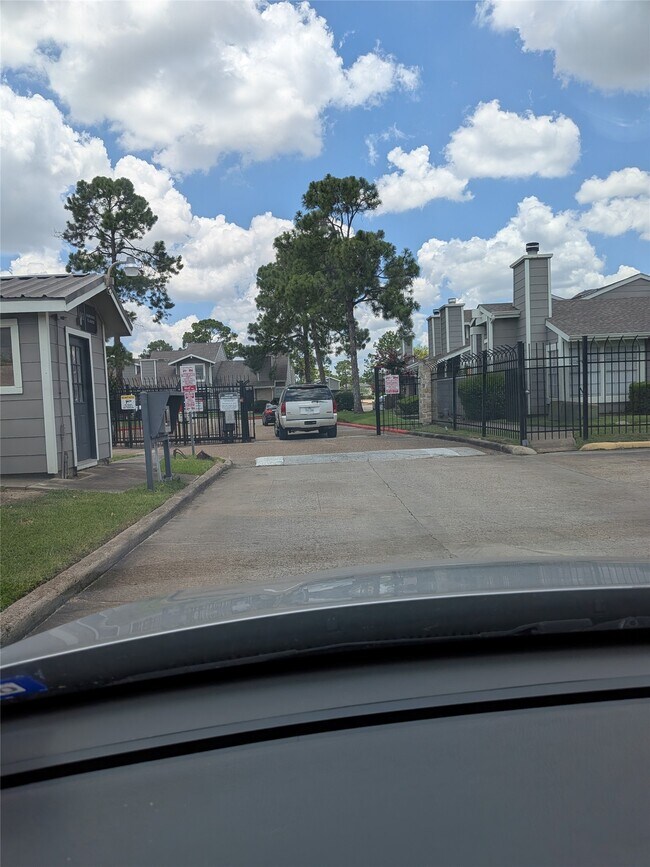 Photo - 12214 Bob White Dr Unit 122