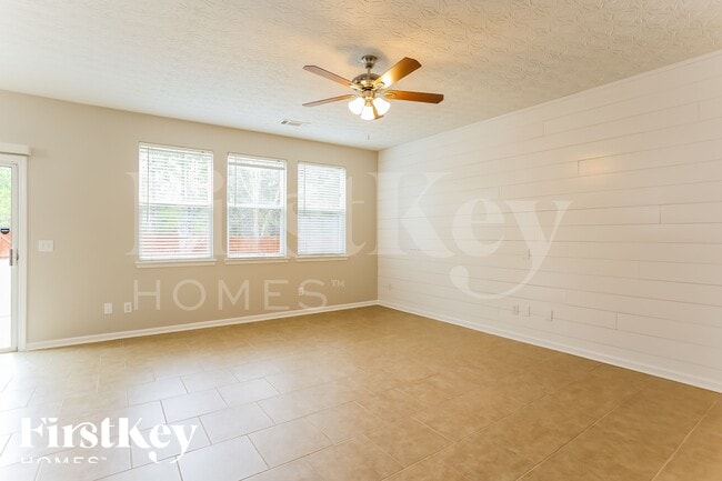 Photo - 96 Parkmont Ln