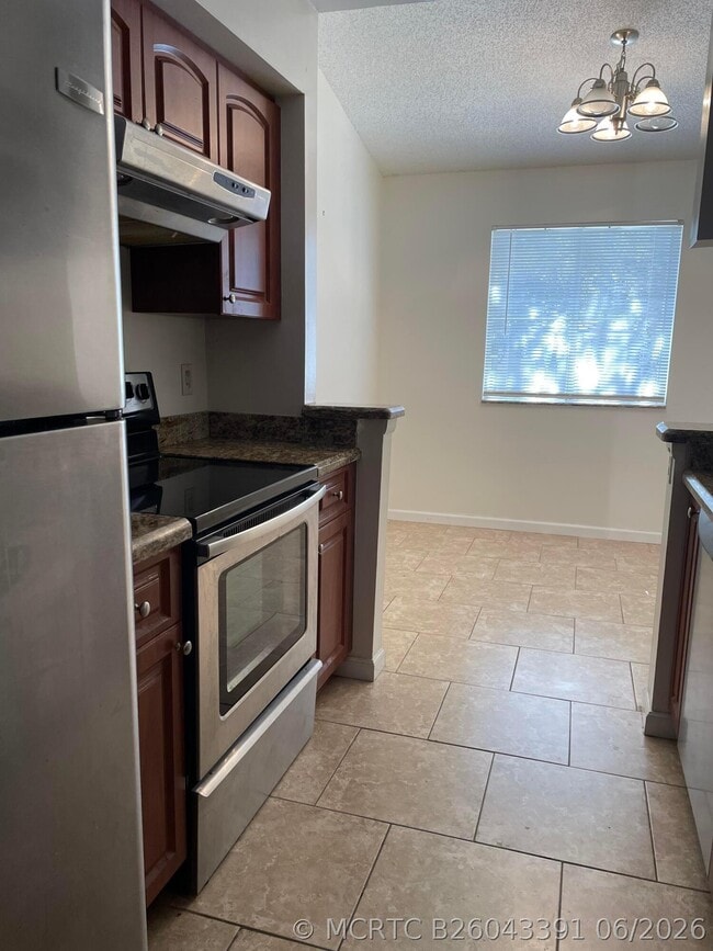 Photo - 9701 Westview Dr Unit 1422