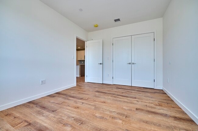 Photo - 510 Willard St Unit 107