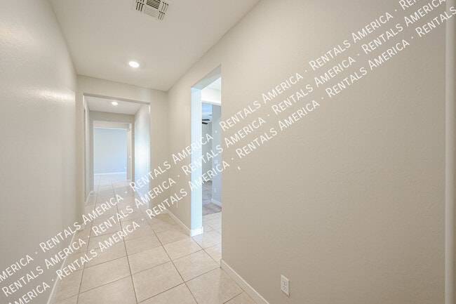 Photo - 9916 E Red Giant Dr