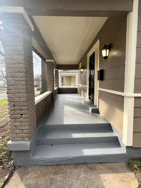 Photo - 1994 Manila Ave