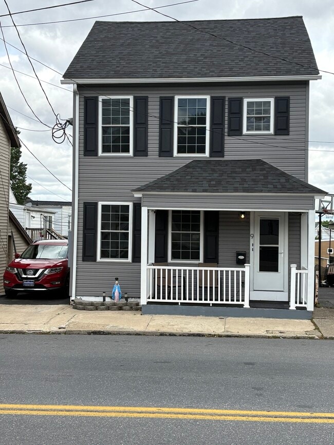 Photo - 9 E Union Blvd Apartment Unit 9 E Union Blvd  2