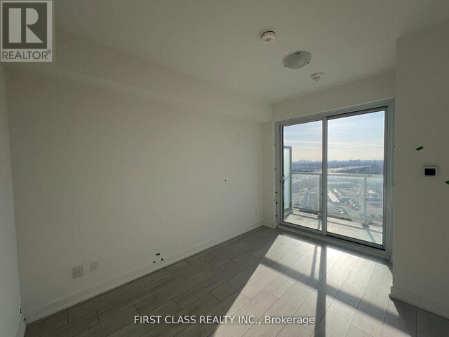 Photo - 2031 Kennedy Rd Unit 2317