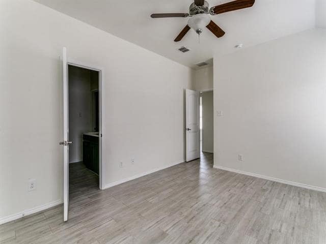 Photo - 600 Pollyann Trl