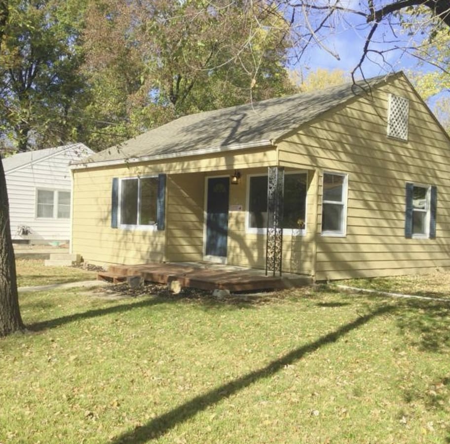 3 Bed / 1 Bath Home in North Kansas City! - 3 Bed / 1 Bath Home in North Kansas City!