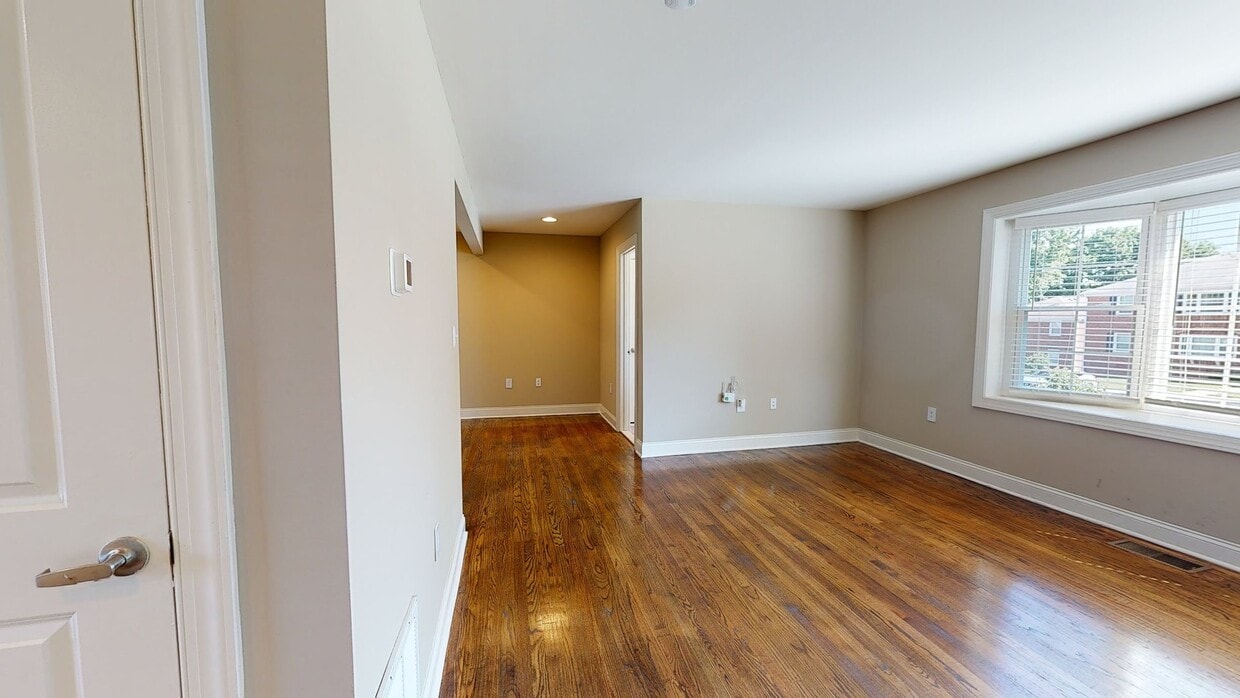 Photo - Rodgers Forge Apartments