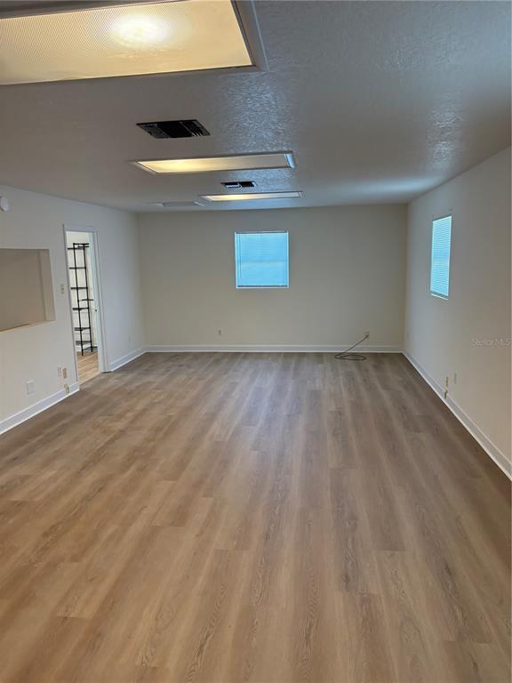 Photo - 1100 Jamela Dr Unit B