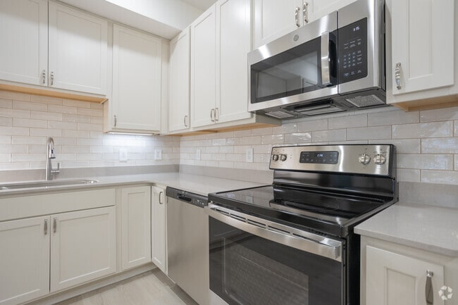Photo - Zephyr Place