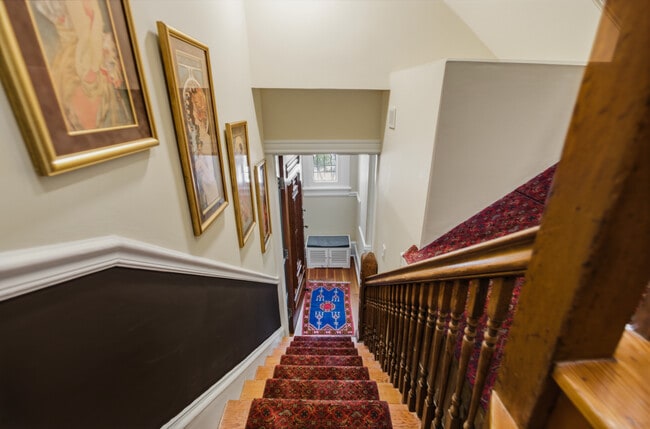 Photo - 1728 21st St NW Unidad Apt 2