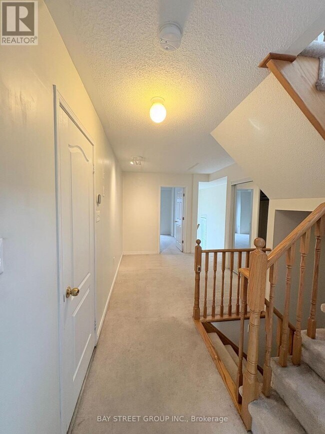 Photo - 40 Mantello Dr