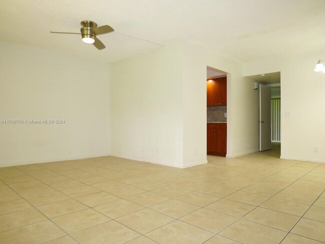 Photo - 13300 SW 1st St Condominio Unidad 113O