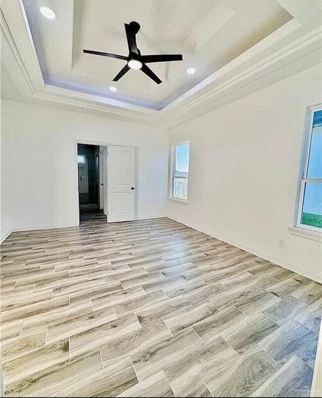 Photo - 2304 E Tamarindo Ave