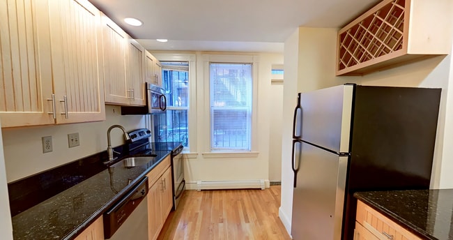 Photo - 507 Beacon St Unit 1