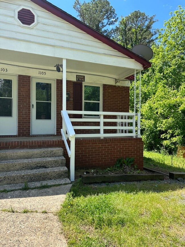 Photo - 1105 McArthur Ave House