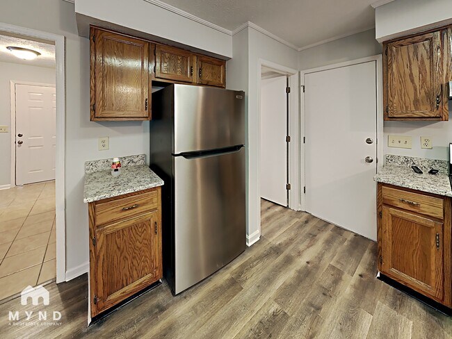 Photo - 4832 Wyndam Dr