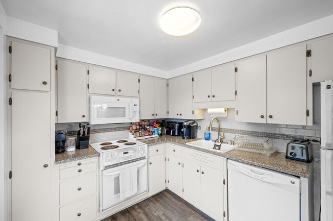 Photo - Gorgeous apartment in Cheesman Park!