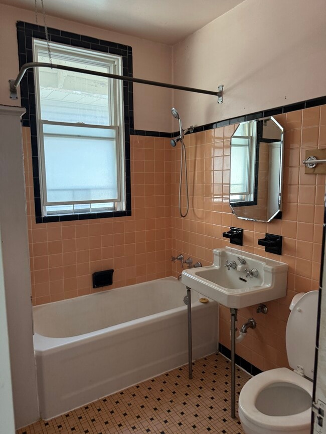 Photo - 4741 N Kilbourn Ave Unit 2nd Floor