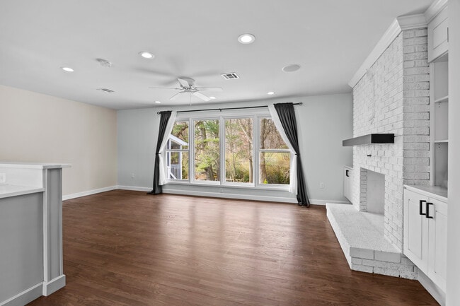 Photo - 8312 Savage Guilford Rd