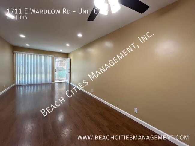 1711 E Wardlow Rd Unit C