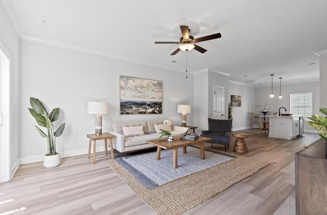 Photo - 126 E 19th St