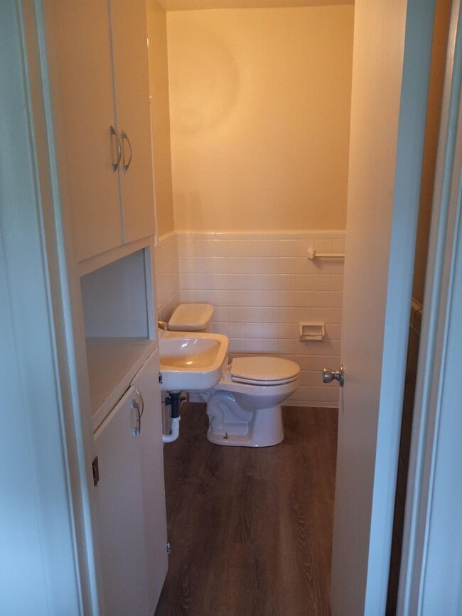 Photo - 1 Month Free Rent Unit 6423