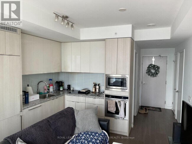 Photo - 115 Blue Jays Way Unit 4003