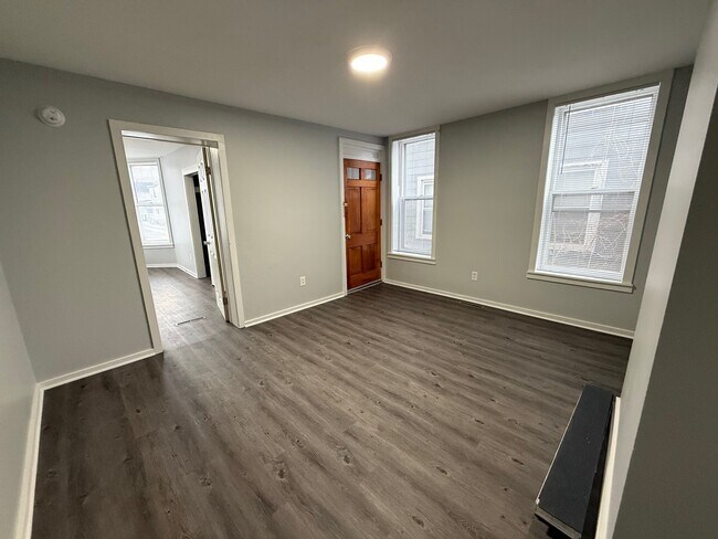 Photo - 31 Saratoga Ave Unidad Apartment #2