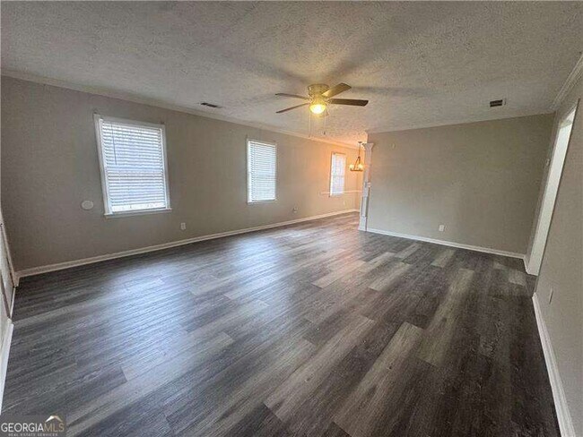 Photo - 452 Lexington Dr