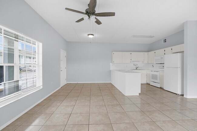 Photo - Mariner Apartments of Spring Hill