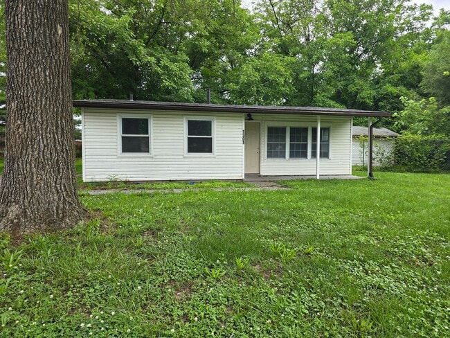 Photo - 1301 St Zita Casa