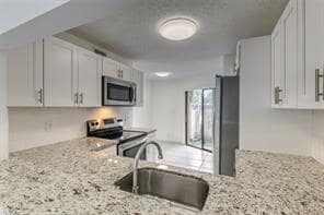 Photo - 9818 Nob Hill Ct