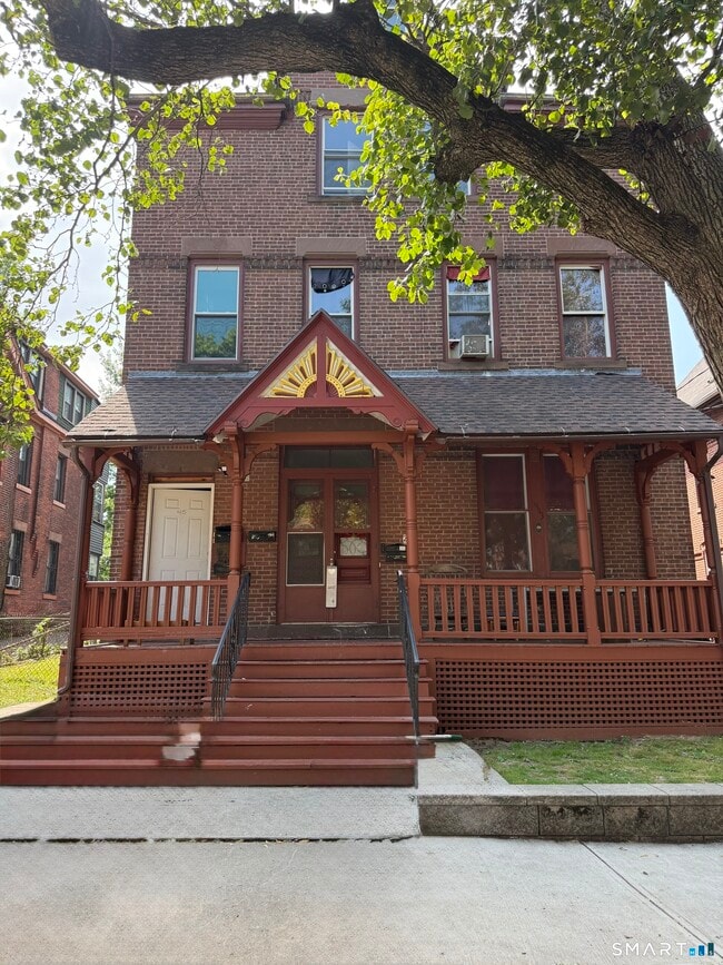 Building Photo - 43-45-45 Hungerford St Unit 3