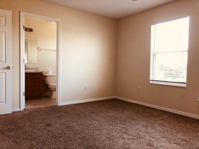 2176 Brancaster Cir