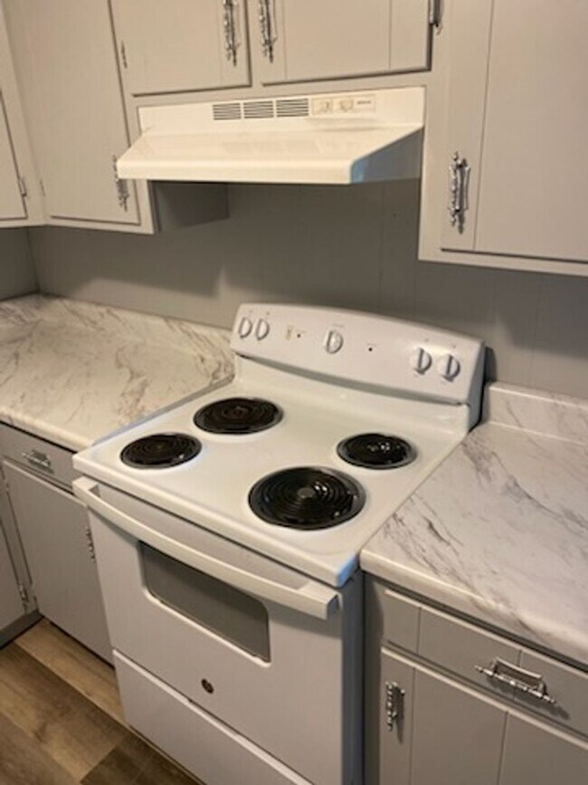 Photo - 1500 Mohawk Ct NW Unit #3