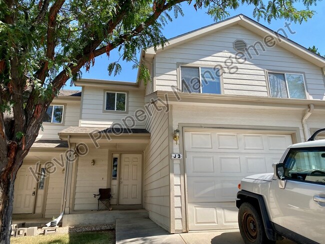 Building Photo - 1637 Westbridge Dr
