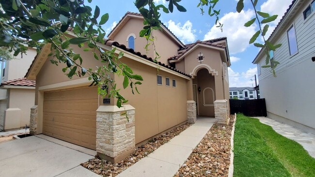Building Photo - 4122 Woodbridge Way Rental