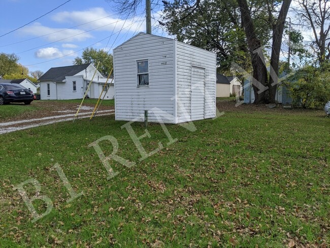 Photo - 601 S Lynn St