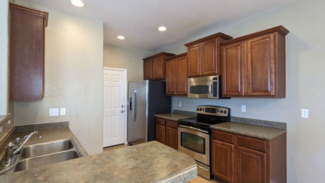 Photo - 3 Bed 2.5 Bath in Woodmen Hills w/AC