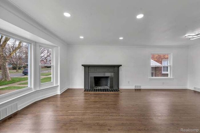 Photo - 8285 Cheyenne St