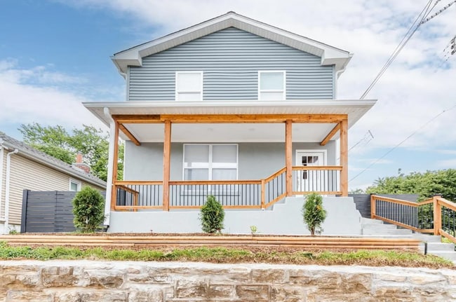 North Hampton Gem! - North Hampton Gem! House