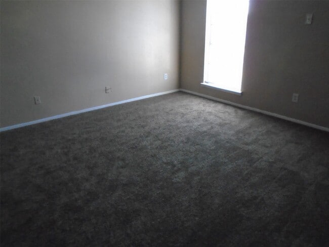 Photo - 12651 Windsor Village Dr Unit True