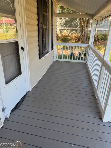 Photo - 702 Jefferson St