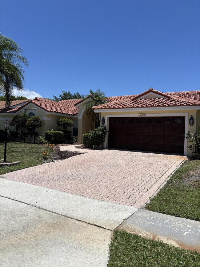Photo - 9308 Lake Serena Dr House