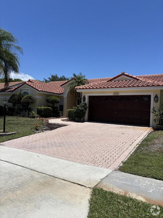 Building Photo - 9308 Lake Serena Dr Rental