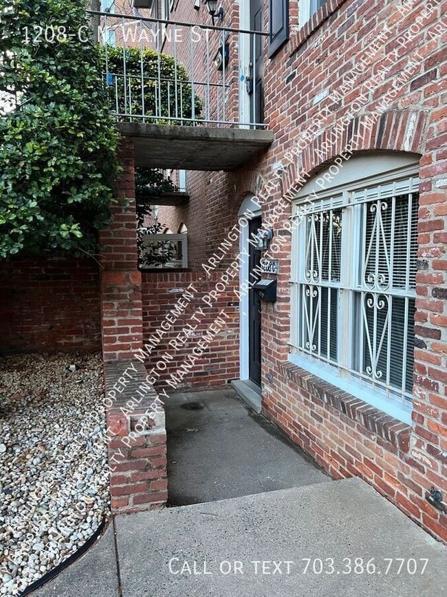 Photo - 1208-C N Wayne St