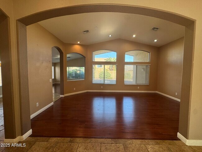 Photo - 2246 W Roy Rogers Rd